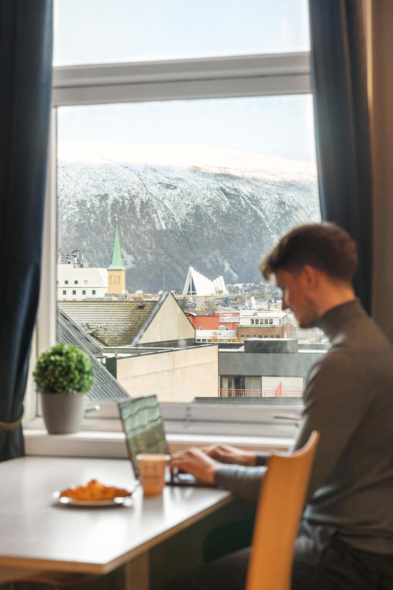 Enter Backpack Hotel Tromsø Zewnętrze zdjęcie